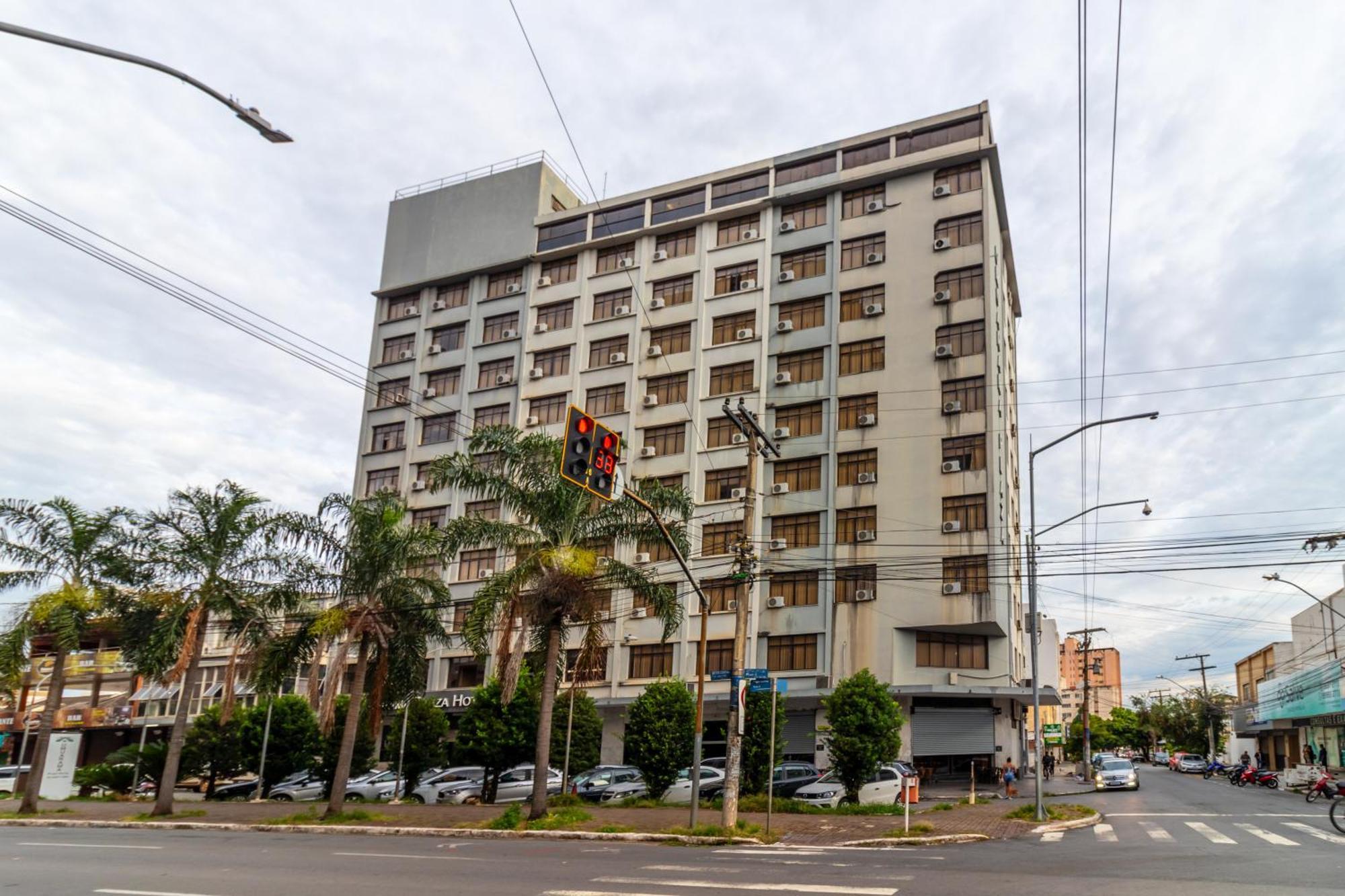 Umuarama Plaza Hotel By Castelo Itaipava — Foto’s 2